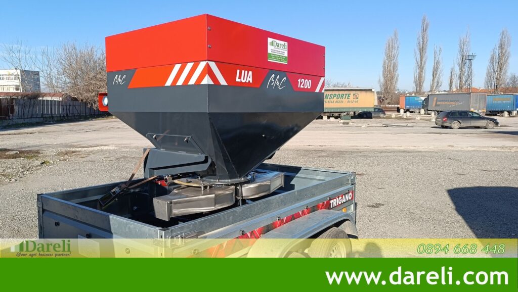 Лозаро-овощарска торачка BMC Spreaders, модел LUA 1200