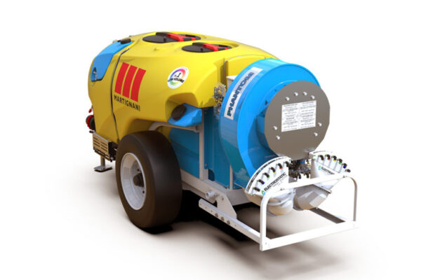 прикачна пръскачка