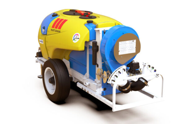 прикачна пръскачка