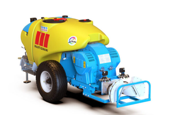 прикачна пръскачка